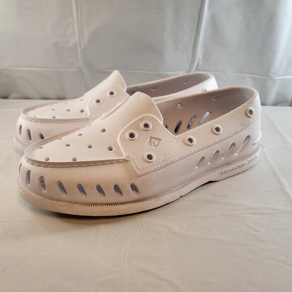 Sperry Shoes - Sperry Float Boat Shoes Woman Size 7 White
